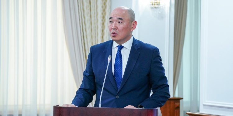 Почему министр не ездит на казахстанских автомобилях?