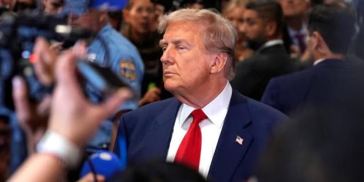 Попытка покушения на Трампа? Мужчина с дробовиком арестован на его предвыборном выступлении!