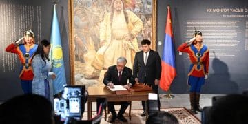 Касым-Жомарт Токаев посетил Национальный музей Чингисхана 