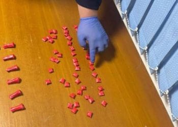 В Астане задержали нескольких закладчиков наркотиков