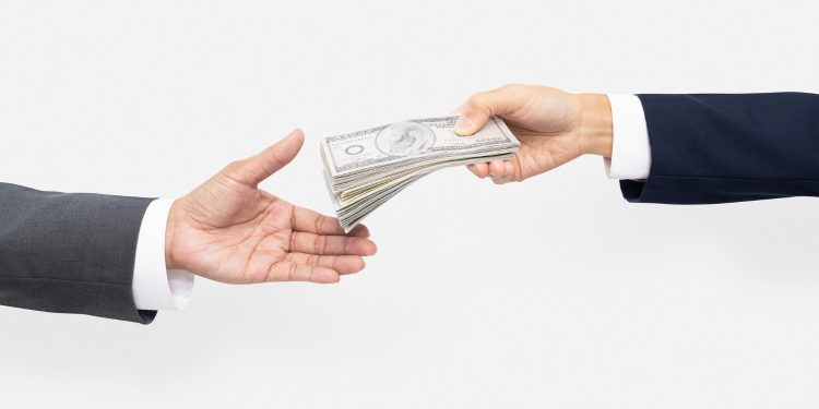 В Астане осуждены руководители объединения за вымогательство у предпринимателей