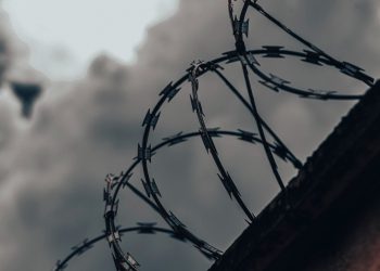 Полицейский осужден за пытки задержанного во время «январских» событий