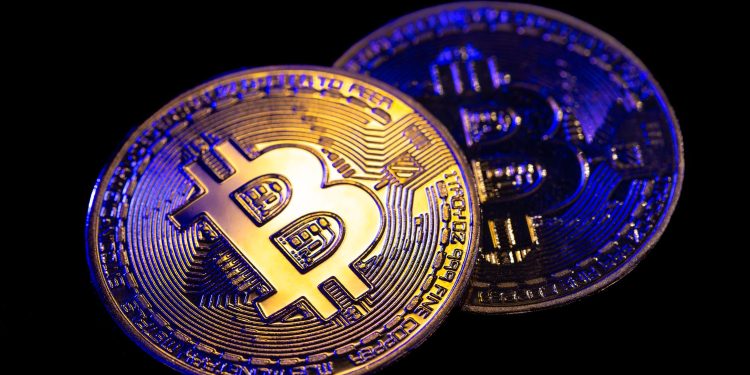 Биткоин побил рекорд стоимости на фоне выборов в США