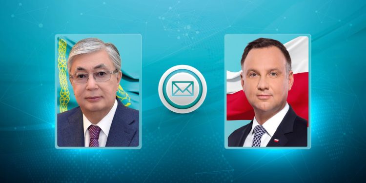 Токаев поздравил Президента Польши с Днем независимости и отметил развитие двусторонних отношений