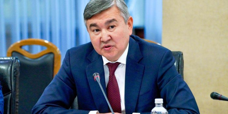 Нурлан Байбазаров