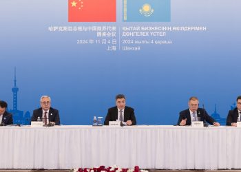 Казахстан и Китай подписали соглашения на 2,5 миллиарда долларов