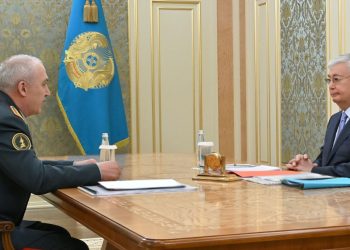 Руслан Жаксылыков и Касым-Жомарт Токаев