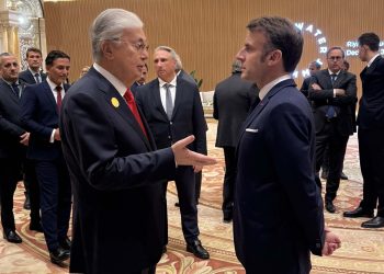 встреча Касым-Жомарта Токаева с Эмманюэлем Макроном