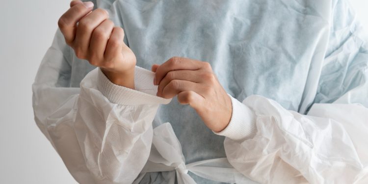 пластический хирург