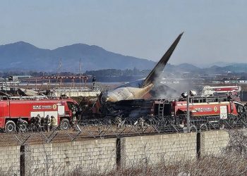 В Южной Корее потерпел крушение самолет авиакомпании Jeju Air