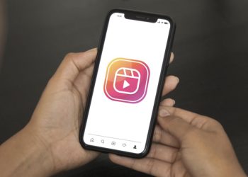 музыка исчезла из Instagram и Facebook