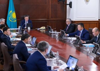Олжас Бектенов провел совещание