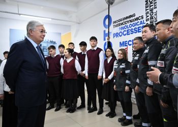 Касым-Жомарт Токаев посетил горно-технический колледж в Хромтау