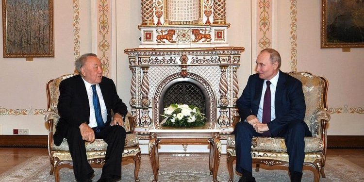 Путин и Назарбаев