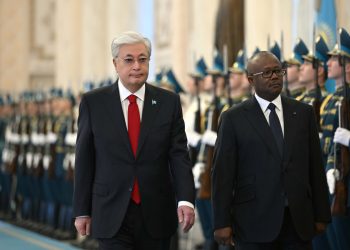 Касым-Жомарт Токаев и Умару Сисоку Эмбало