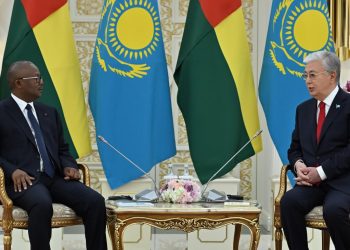 Касым-Жомарта Токаев и Умару Сисоку Эмбало