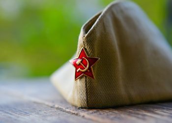 Пилотка армии СССР