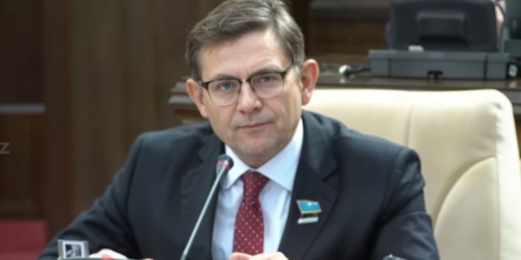 депутат Мажилиса Сергей Пономарев