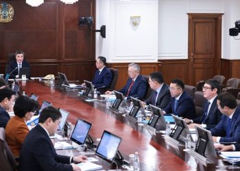 Олжас Бектенов на заседании правительства