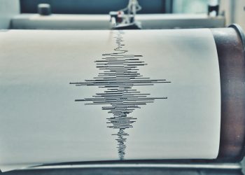 сейсмограф