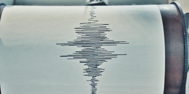 сейсмограф