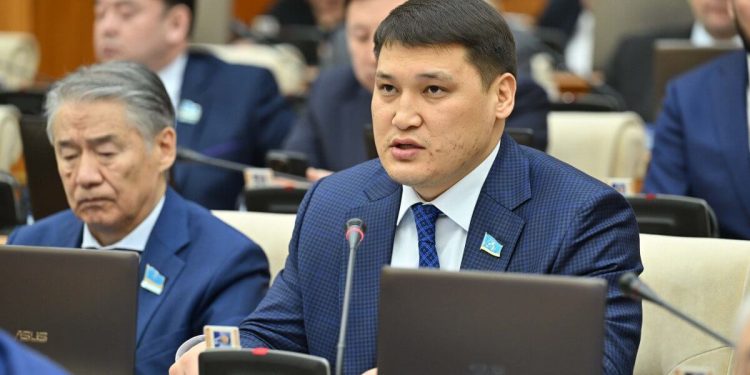 Руслан Берденов