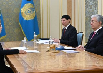 Касым-Жомарт Токаев и Мадина Абылкасымова