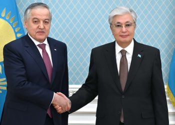 Касым-Жомарт Токаев и Сироджиддин Мухриддин
