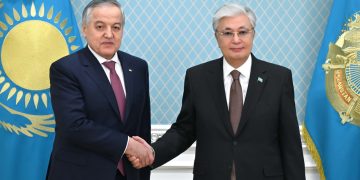 Касым-Жомарт Токаев и Сироджиддин Мухриддин