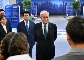 Касым-Жомарт Токаев и Город рабочих профессий