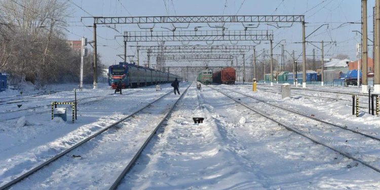 Поезда