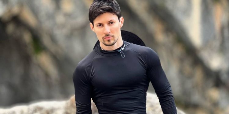 Павел Дуров покинул Францию и отправился в Дубай