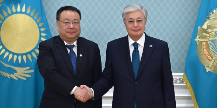 Касым-Жомарт Токаев и Шэнь Яньфэн