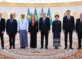 Токаев принял верительные грамоты от послов семи государств