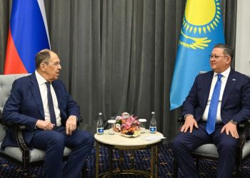 Мурат Нуртлеу встретился с Сергеем Лавровым