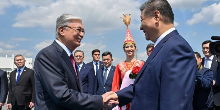 Касым-Жомарт Токаев и Си Цзиньпин