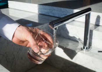 Вода из под крана