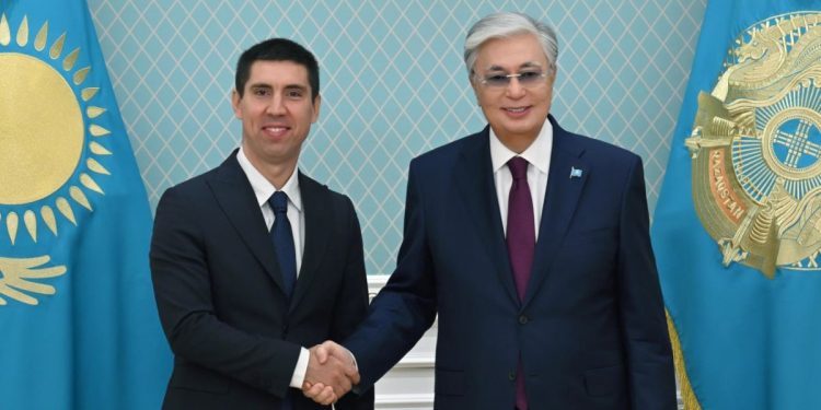 Президент принял заместителя Премьер-министра – министра иностранных дел Молдовы Михая Попшоя