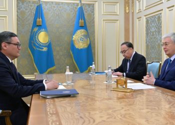 Касым-Жомарт Токаев принял специального представителя по Афганистану Еркина Тукумова