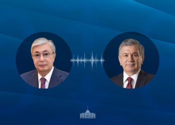 Токаев поздравил Мирзиёева