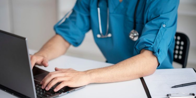 Студент-медик