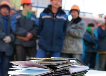 Иностранные рабочие в Казахстане