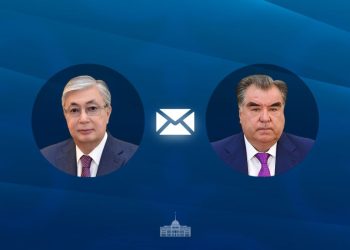Токаев поздравил Эмомали Рахмона