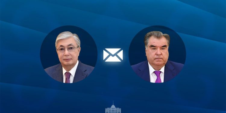 Токаев поздравил Эмомали Рахмона