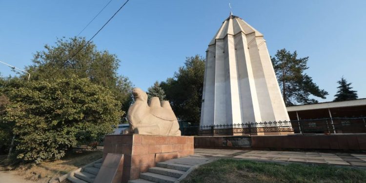 мемориальный комплекс Райымбек батыра
