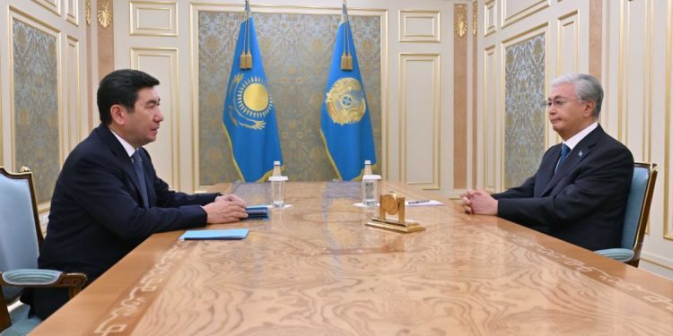 Касым-Жомарт Токаев принял Председателя Мажилиса Парламента Ерлана Кошанова