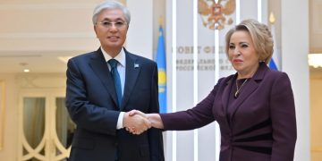 Касым-Жомарт Токаев провел встречу с председателем Совета Федерации России Валентиной Матвиенко