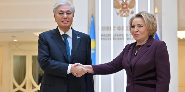 Касым-Жомарт Токаев провел встречу с председателем Совета Федерации России Валентиной Матвиенко