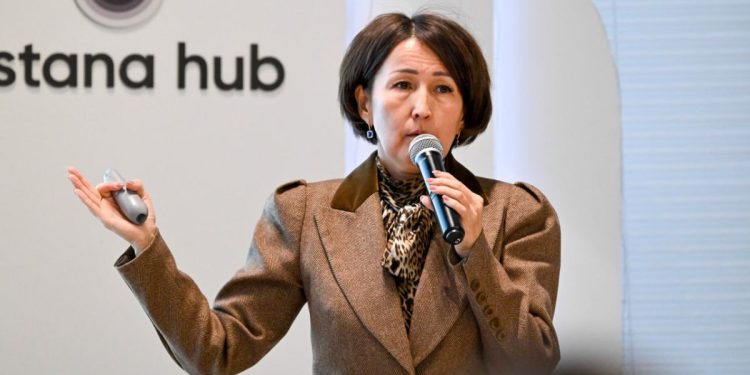 Гульзат Кобенова