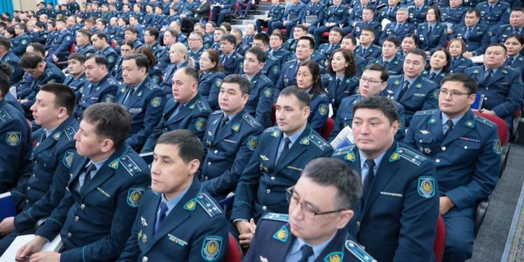 Полицейские